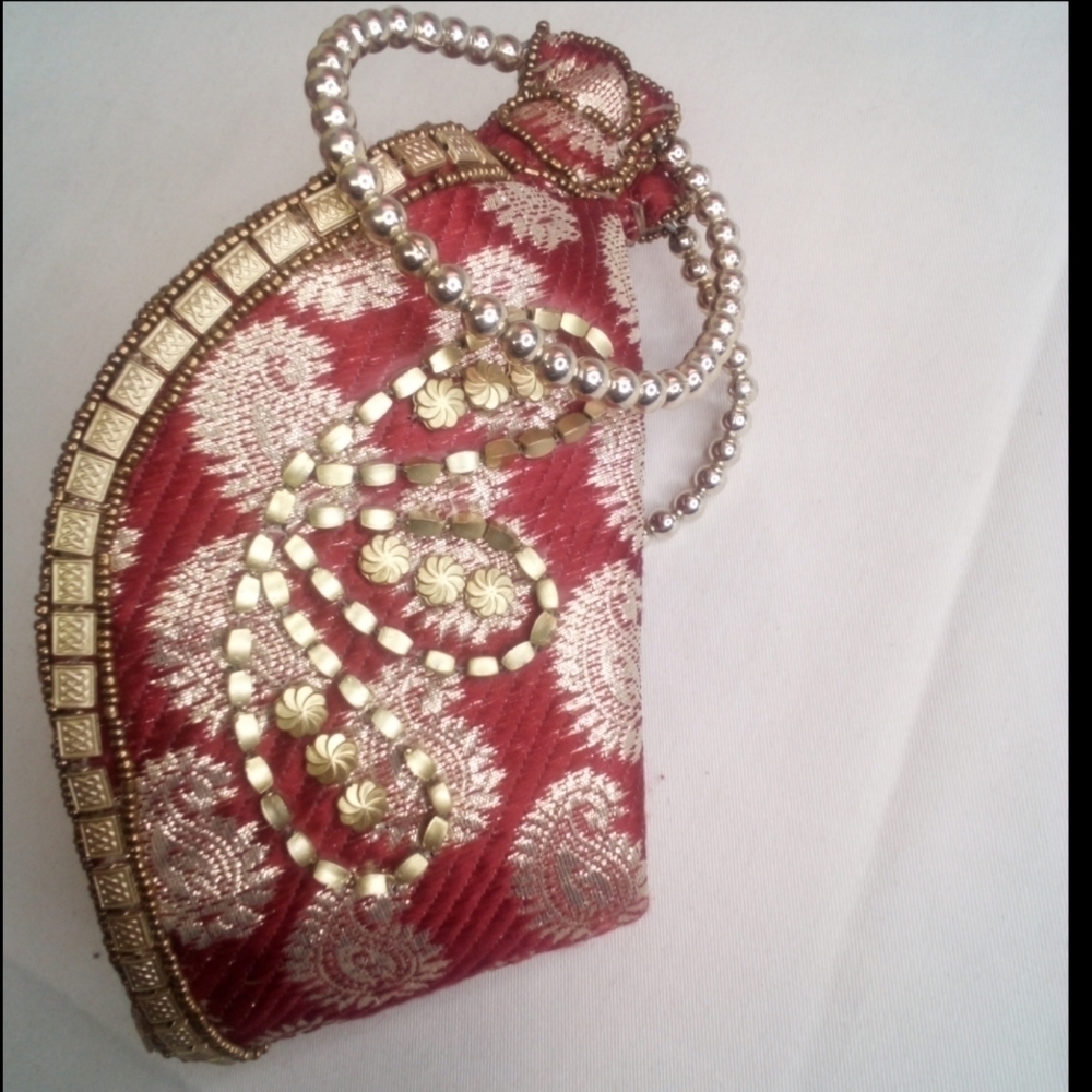Oriental Vintage Style clutch - Picture 1 of 4